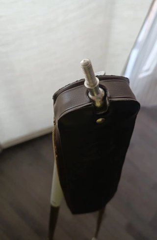 Antiguo trípode latón Bilora