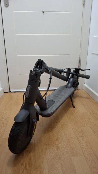 Patinete Xiaomi Mi Essential
