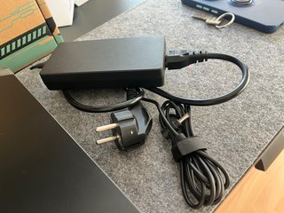 Portátil MSI Negro Multicolor
