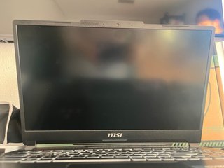 Portátil MSI Negro Multicolor