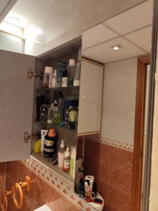 Conjunto mueble de baño y espejo