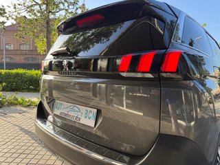 Peugeot 5008 2018