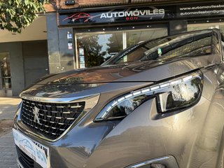 Peugeot 5008 2018