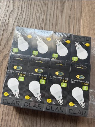 8 Lampadine LED CLAR E27 15W Luce Fredda