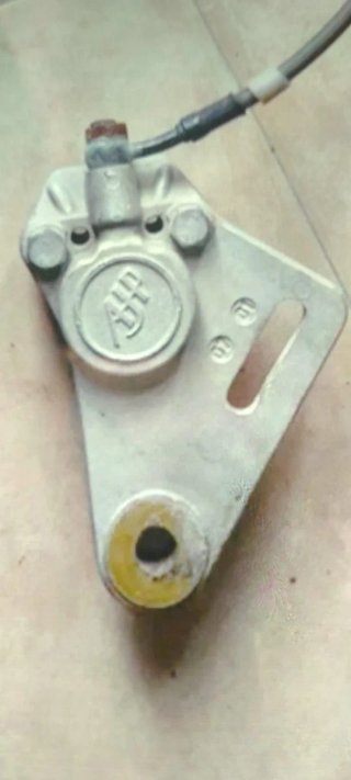 Pinza Freno AJP Trasera Derbi 125cc 2t