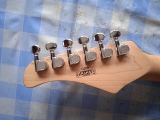Guitarra Eléctrica Cort Roja