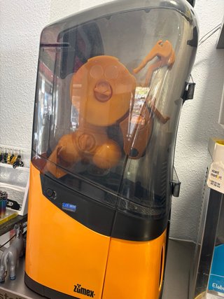 Máquina Zumos Naranja Automática