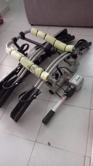 Portabicicletas para bola de remolque