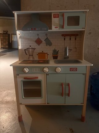 Cocina de juguete de madera