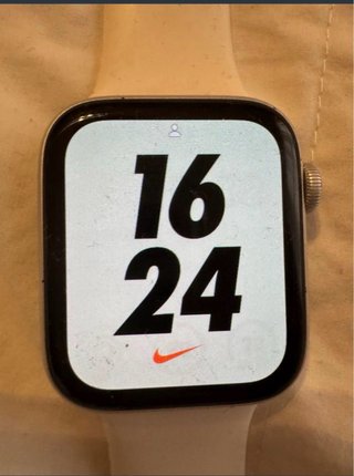 Apple Watch Series 5 44mm Plata Nike NO NEGOCI