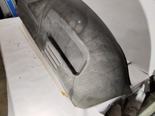 PARAGOLPES DELANTERO IVECO DAILY CAJA CERRADA