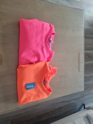 Sudadera naranja oversize