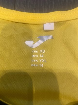 Camiseta Joma Deportiva Negra y Amarilla
