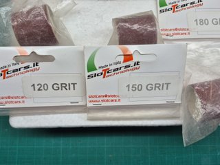 Torno para ruedas de ejes de slot 1/32 y 1/24