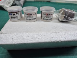 Torno para ruedas de ejes de slot 1/32 y 1/24