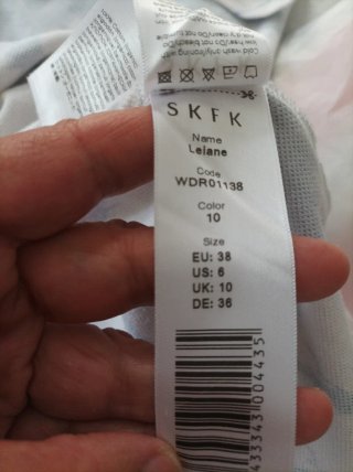 Vestido SkFK floral azul y blanco talla 38