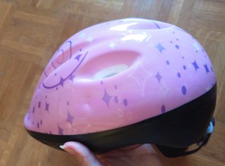 Casco rosa niña