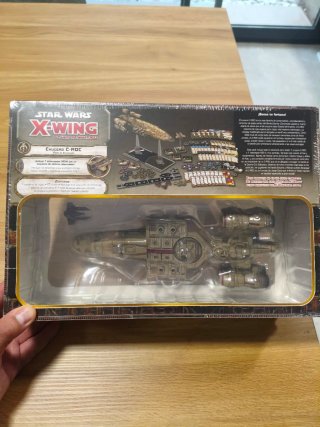 Star Wars X-Wing Crucero C-ROC
