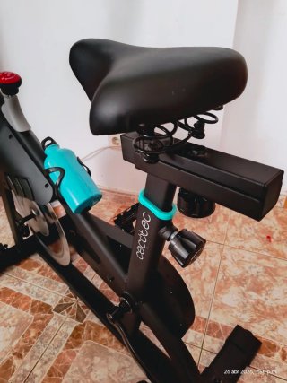 Bicicleta estática Cecotec.