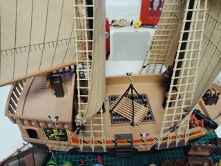 Barco Pirata Playmobil 3550 con accesorios
