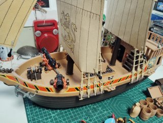 Barco Pirata Playmobil 3550 con accesorios