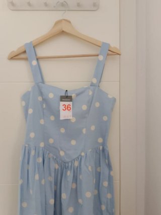 Vestido lunares azul y blanco nuevo