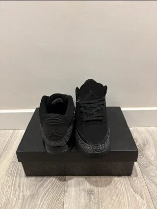 Jordan 3 Black Cat