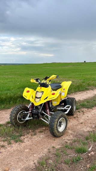 Suzuki LTZ 400 Amarillo Quad