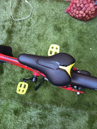 Bicicleta Infantil B'Twin Roja NUEVA