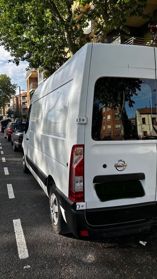 Nissan NV400 2015