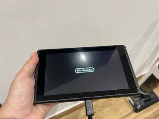 Nintendo Switch + 2 juegos