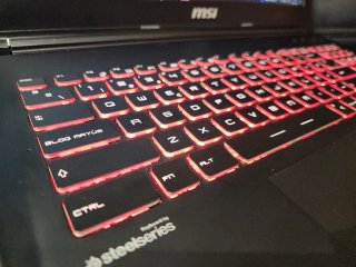 Portátil MSI Gaming potente 32GB ram i7 leer descr