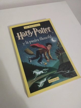 Harry Potter y la Piedra Filosofal (Spanish Edi...