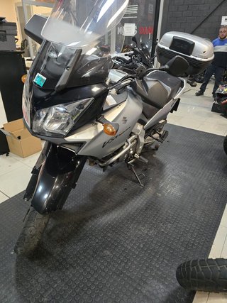 SUZUKI VSTROM 650 2004 63.000KM APTA A2 FINANCIADA