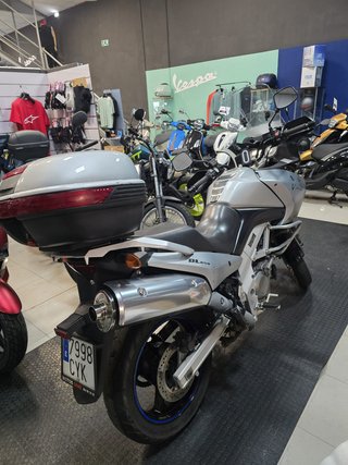SUZUKI VSTROM 650 2004 63.000KM APTA A2 FINANCIADA