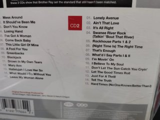 Ray Charles 2CDs the Definitive Soul Collection.
