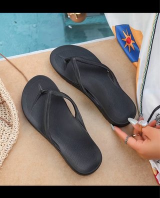 Sandalias negras
