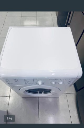 Lavadora secadora junto