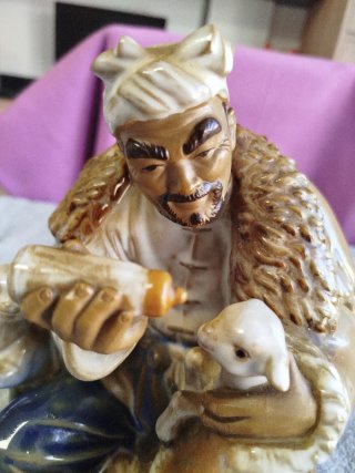 Figura de cerámica china de Shiwan, numerada.