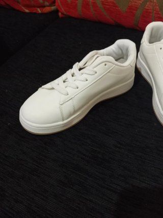 Zapatillas deportivas blancas