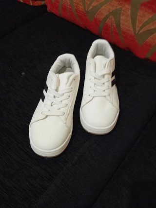 Zapatillas deportivas blancas