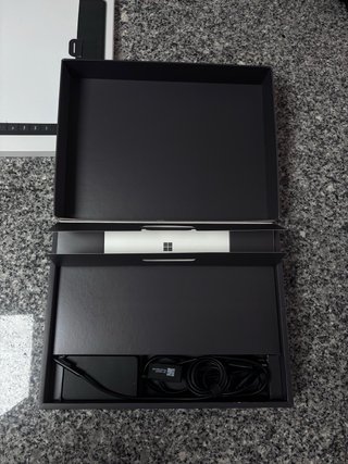 Surface Pro 11 - Copilot+ PC | X ELITE | OLED | 16/512