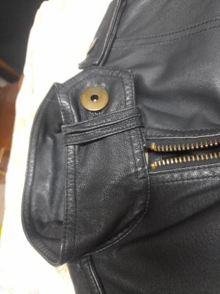 Chaqueta de cuero negra talla S