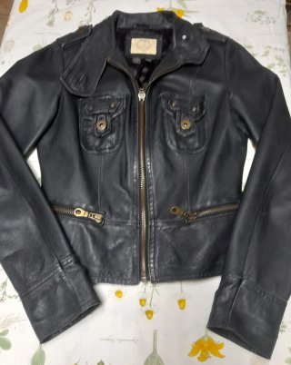 Chaqueta de cuero negra talla S
