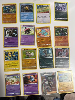 Álbum de cartas Pokémon (precio negociable)