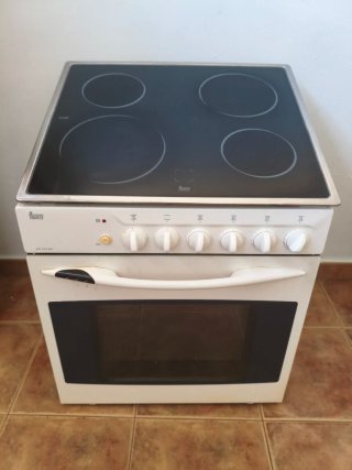 Horno y Encimera Teka