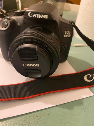 Cámara Canon EOS 1300D + 2 Lentes