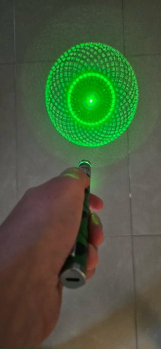 Puntero Láser Verde con 4 Cabezales