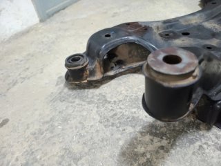 Puente delantero Toyota Avensis T25