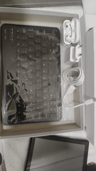 Tablet WIFI+ 2 SIM 12/512GB+Cargador+Teclado+cable